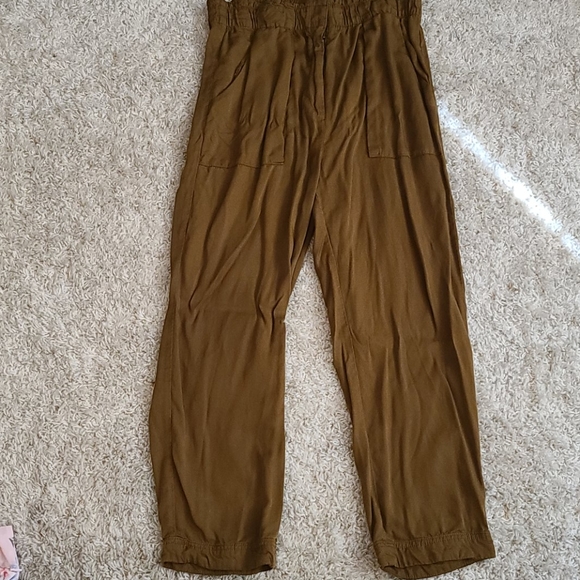 olive green high waisted pants
